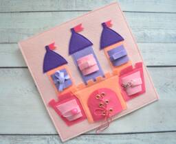Felt Castle Quiet Book Page Montessori Sensory Travel Toy - thumbnail 1