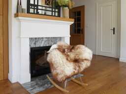 Mouflon Sheepskin Rug, Brown & White Dyed Wool Throw - 48x28 - thumbnail 1