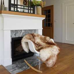 Mouflon Sheepskin Rug, Brown & White Dyed Wool Throw - 48x28 - thumbnail 2