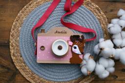Wooden Toy Camera - Personalization , Handcrafted Wood Toy, Eco-Friendly, Montessori, Birthday Gift, Baby Leather Camera Strap