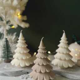 Handmade Soy Wax Christmas Tree Candle - Holiday Decor - thumbnail 2