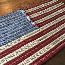 American Flag Rag Rug Wall Hanging Recycled Jeans Folk Art - 14 X 25 - thumbnail 3