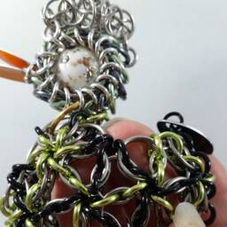 Diamond Dapper Dan Duck Yeah Rubber Ducky - A Freestanding Chainmaille Sculpture Of Rubber Duck - thumbnail 2