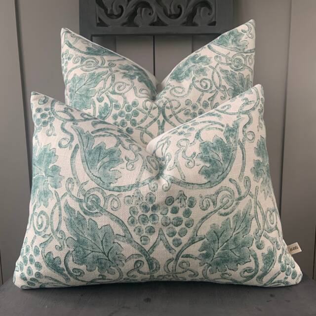 William Morris Grapevine Sage Fabric Vintage Designer Cushion Pillow Cover - image 1