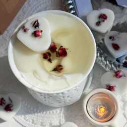 Rose Scented Soy Wax Candle - Dried Petals, Mother's Day Gift - thumbnail 4
