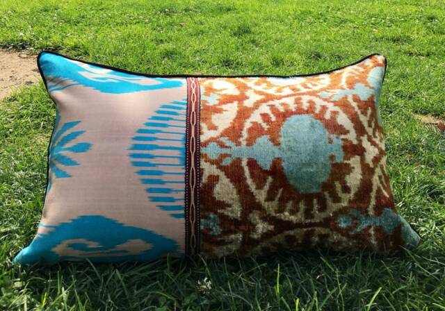 Uzbek Silk Ikat Pillow Cover - Ikat Velvet Pattern With Ribbon - image 1