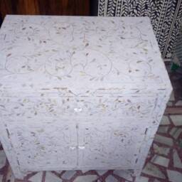 Designer Mother Of Pearl Inlay White Floral Pattern Large Bedside Table - thumbnail 4