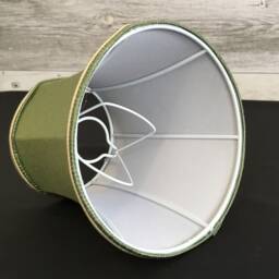 Green Bowed Empire Candle Shade With Oyster Soutache Trim - Lampshade Chandelier Lampshades Clip On Lampshades Retro Lampshade - thumbnail 3