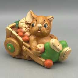 Pendelfin Rabbit Collectors Stoneware Figurine Barrow Boy Wearing Green Outfit - E - thumbnail 1
