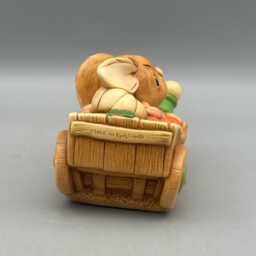 Pendelfin Rabbit Collectors Stoneware Figurine Barrow Boy Wearing Green Outfit - E - thumbnail 2