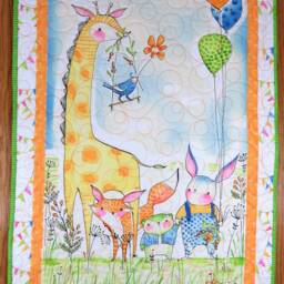 Handmade Giraffe Baby Quilt Animal Nursery Wall Hanging - thumbnail 3