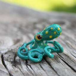 Blown Glass Green & Yellow Octopus Glass Figurine Ocean - thumbnail 3
