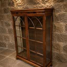 Antique Regency Flame Mahogany Glazed Bookcase Display Cabinet - Gothic Astragal Doors C.1825-1845 - thumbnail 3