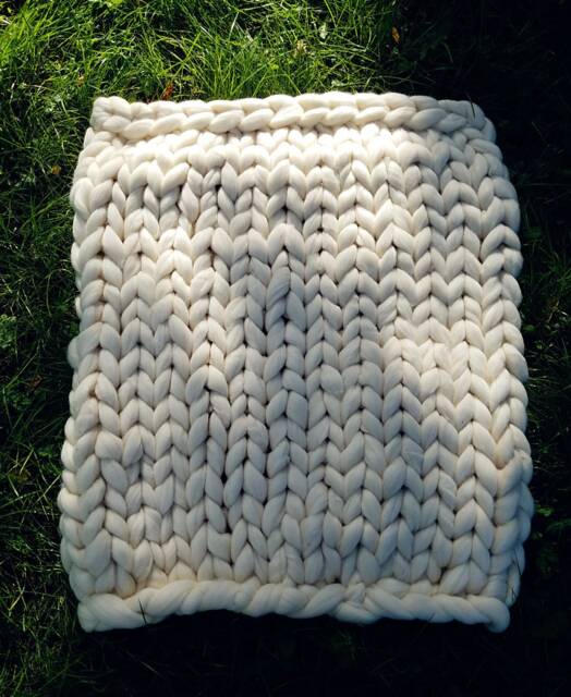 Baby Chunky Knit Merino Wool Blanket, Huge Stitch - image 1