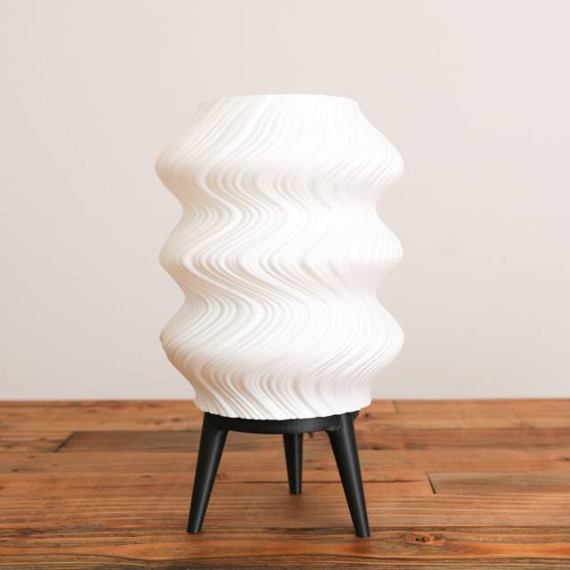 Jean Squiggle Table Lamp - Made By Morii - Carbon Black - image 1
