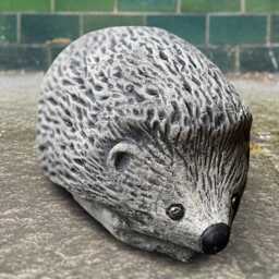 Stone Hedgehog Sculpture Garden Figurine Concrete Animal Statue Outdoor Ornament Handmade Decoration Hedgehog Lover Gift - thumbnail 4