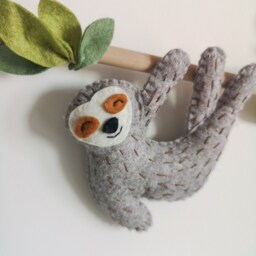 Felt Sloth Wall Hanging, Hanging Decor, Nursery Ideas, Safari Theme Bedroom Kids Room Baby Shower Gift - thumbnail 4