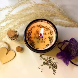 Kindred Spirit Candle Aromatherapy Essential Oils, Soy Coconut Wax - thumbnail 3