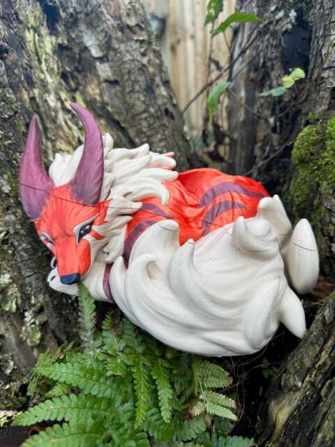 Gilnean Red Vulpin Large Planter 24cm X 19.5cm 12.5cm 3D Printed Figure Seconds Grade - image 1