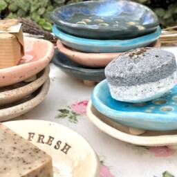 Handmade Ceramic Soap Dish With Drainage Modern Minimalist Bathroom Decor - thumbnail 3