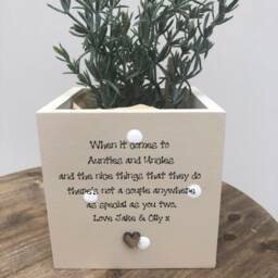 Auntie & Uncle Personalised Flower/Plant Pot Gift Auntie Aunty Aunt ~ Great Or Any Name. Shabby Chic Style Birthday Christmas Etc - thumbnail 2