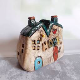 Ceramic House Sculpture With The Word Home & A Tiny Metal Key - thumbnail 2