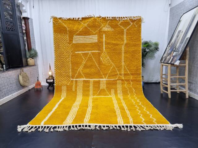 Spectacular Wool Rug For Your Living Room, Moroccan Mustard Rug Handmade From Wool Of Sheep, Minimalistic Inspired Nomadic Tribes - image 1