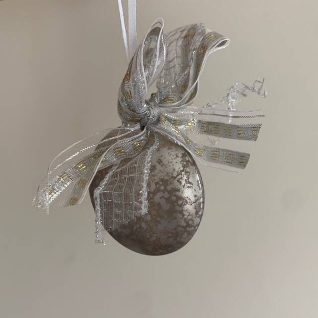 Antiqued Matt Grey Flattened Sphere Glass Hanging Christmas Tree Decoration With Double Bow - 6cm - Festive Winter Minimalist Urban Gift - image 1