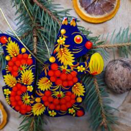 Animal Christmas Tree Decorations Set, Squirrel Rabbit Hegehog, Unique Wooden Ornaments Hand Painted in Ukrainian Art Petrykivka - thumbnail 3