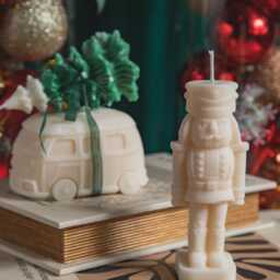 Nutcracker Soy Candle - Handmade Festive Christmas Home Decor - thumbnail 2
