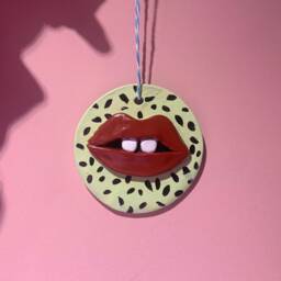 Quirky Big Lips Wall Hanging - thumbnail 2
