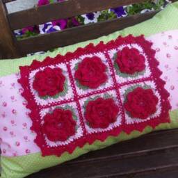 Pillow Flower Power Granny Square, Crochet Pillow, Roses - thumbnail 3
