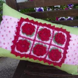 Pillow Flower Power Granny Square, Crochet Pillow, Roses - thumbnail 2