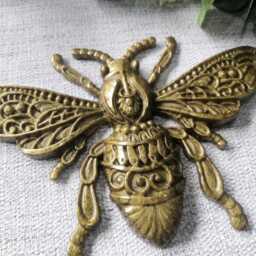 Dark Gold Bee Wall Hanging, Insect Art, Honey Decor, Unusual Gift, Gallery Entomology Decor - thumbnail 3
