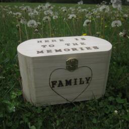 Family Box Large Keepsake & Memory Box - thumbnail 4