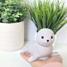Handmade Concrete Seal Statue, Baby Nursery Decor, Room Decoration, Cute Gift, Memorial Statue - thumbnail 2