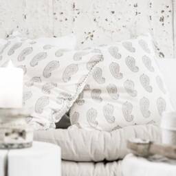 Beige Paisley Cushion Cover Floral Woodblock Print, 100% Cotton - thumbnail 3