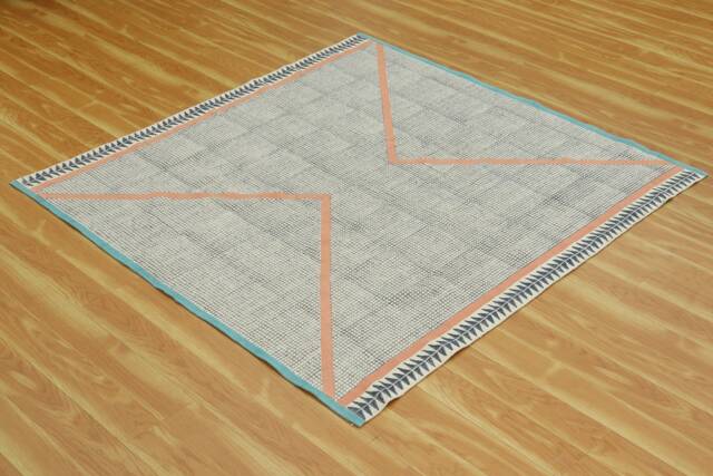 Hand Woven Cotton Dhurrie Rug, Geometric Accent, Area Rug - image 1