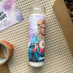 Saint Jennifer Coolidge Prayer Candle Scented Vegan Soy Wax, 120Hr Burn - thumbnail 3