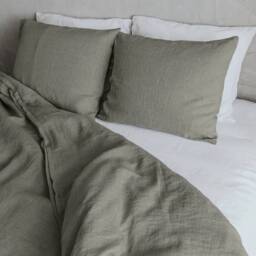 stonewashed Linen Zipper Duvet Cover Set Includes Two Pillowcases - thumbnail 3