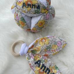 Montessori Type Grip Ball With Bells in Liberty Betsy & Plumetis - Customizable The First Name Of Your Little One - thumbnail 3