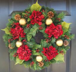 Outdoor Red Hydrangea Christmas Wreath Pinecone & Gold Ornament Weatherproof Evergreen Decor 22 Inches - thumbnail 1