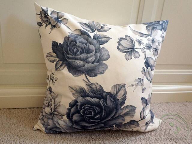 Pillowcase 50 X cm Grey Roses, Decorative Pillows, Favourite Interior, Living Room, Garden/Nature Spring - image 1
