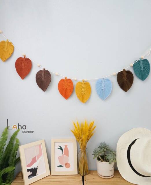 Macrame Leaf Garland Fall Colors, Scandinavian Wall Decor - image 1
