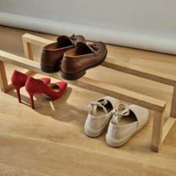 Modern Minimalist Oak Shoe Rack - thumbnail 3