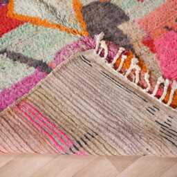 Authentic Moroccan Boujaad Rug 5x8 Ft - thumbnail 4