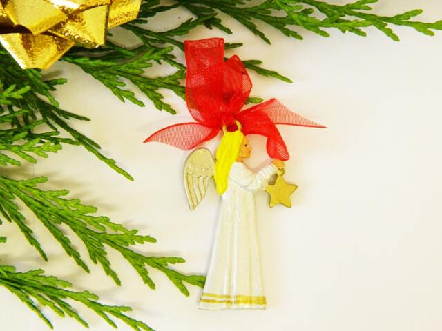 Christmas Tree Decorations - Winged Angel With Gold Star Flat Pewter Miniature Hand Painted On Both Sides Ed1905A - image 1