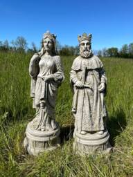King Arthur Queen Guinevere Stone Statue - Large Mythical Outdoor Decoration Garden Ornament - thumbnail 1