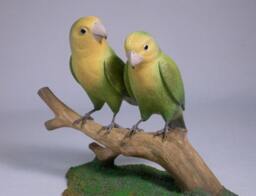 Pair Of Peach-Faced Lovebird No.2 Hand Carved Wooden Bird - thumbnail 3