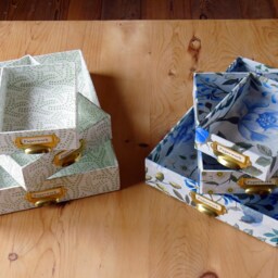 Handmade Floral Paperwork Tray Set Porcelain Blue Office Storage - thumbnail 4